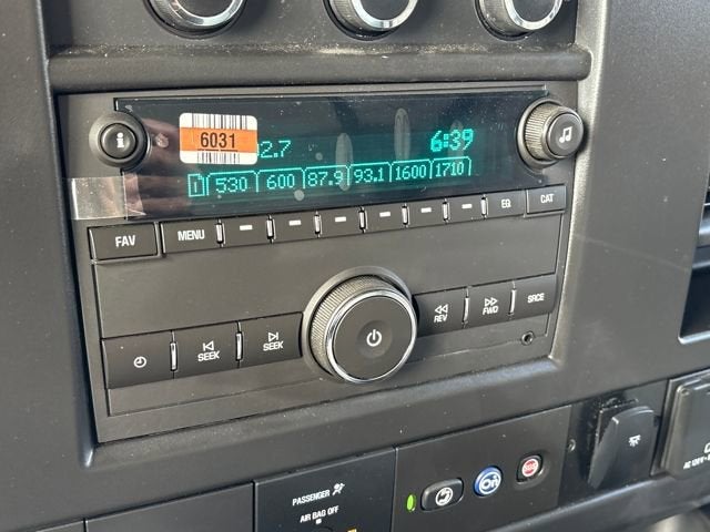 2026 GMC Savana Cutaway 3500 1WT