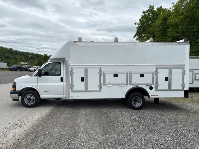 2026 GMC Savana Cutaway 4500 2WT