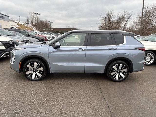 2025 Mitsubishi Outlander SEL