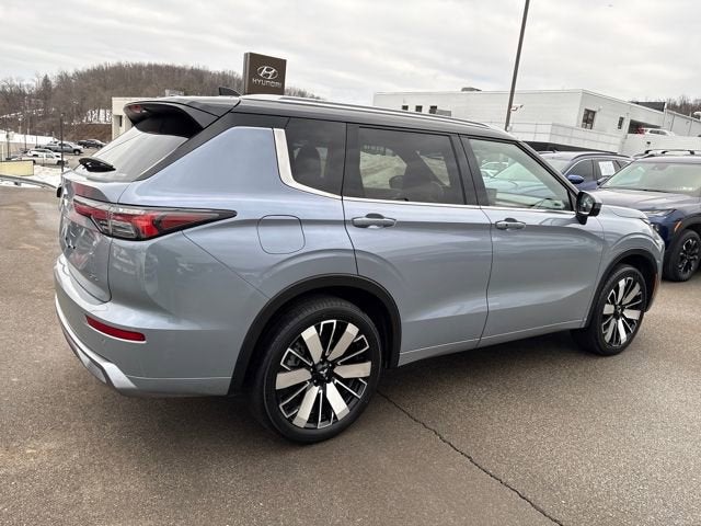 2025 Mitsubishi Outlander SEL