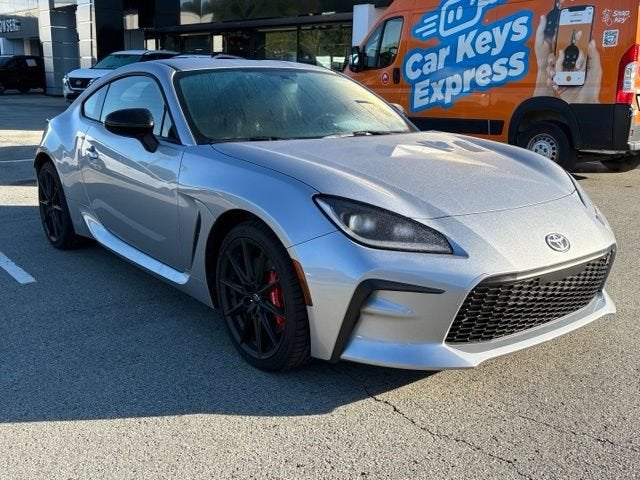 2025 Toyota GR86 Premium