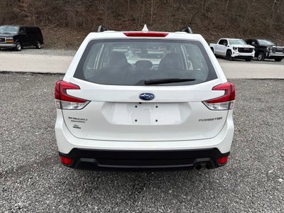 2023 Subaru Forester BASE
