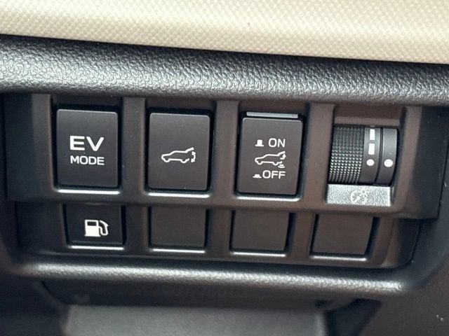 2025 Subaru Forester Limited Hybrid