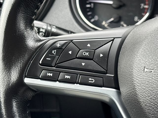 2017 Nissan Rogue Sport SV