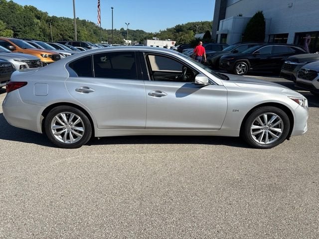 2018 INFINITI Q50 2.0t PURE