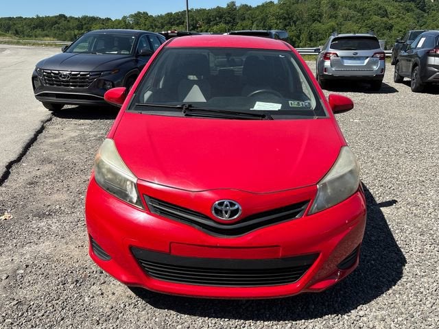 2012 Toyota Yaris L