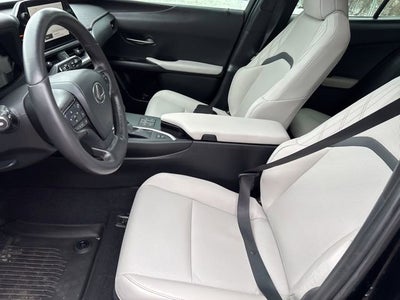 2024 Lexus UX 250h Premium
