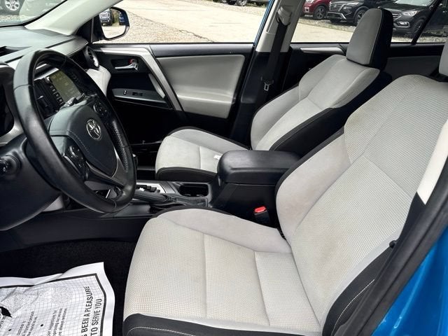 2018 Toyota RAV4 Hybrid XLE