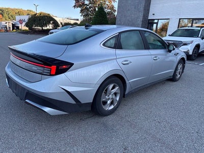 2025 Hyundai Sonata SE