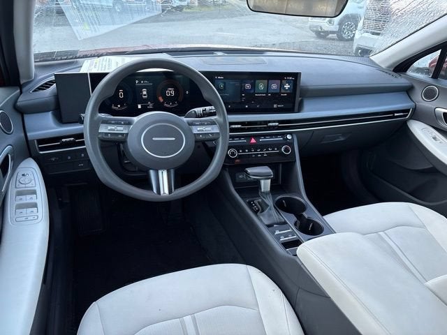 2025 Hyundai Sonata SE