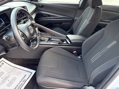 2025 Hyundai Elantra SEL Sport