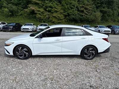 2025 Hyundai Elantra Hybrid SEL Sport