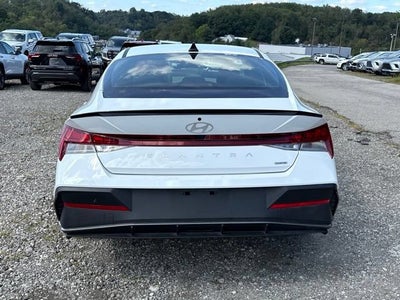 2025 Hyundai Elantra Hybrid SEL Sport