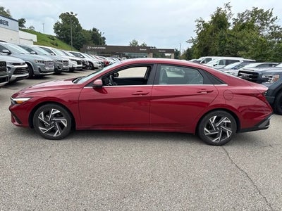2025 Hyundai Elantra Limited