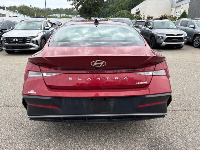 2025 Hyundai Elantra Limited