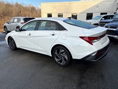 2025 Hyundai Elantra Limited