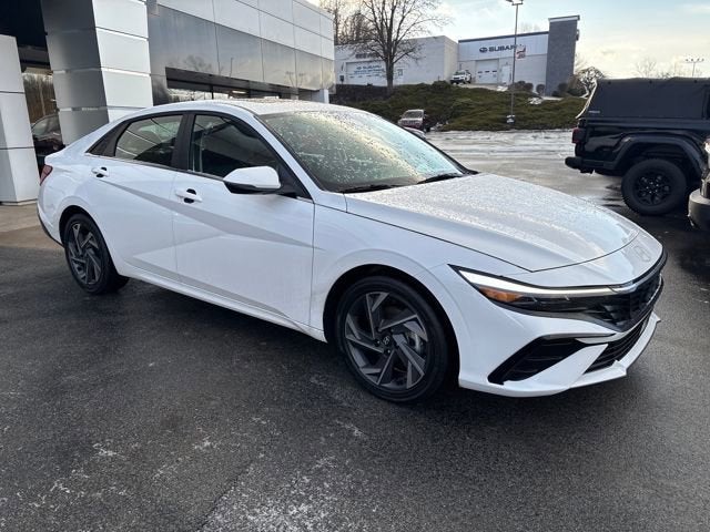 2025 Hyundai Elantra Limited