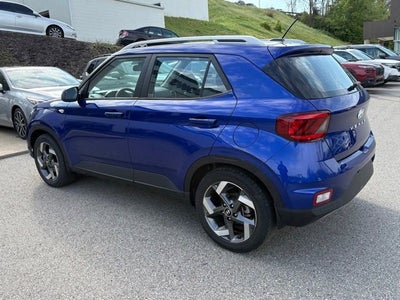 2023 Hyundai Venue SEL