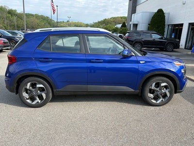 2023 Hyundai Venue SEL