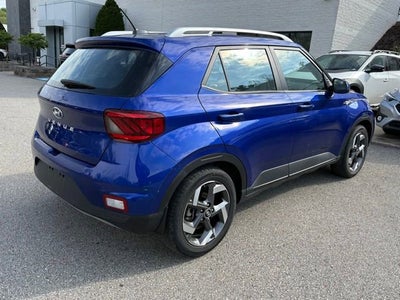 2023 Hyundai Venue SEL