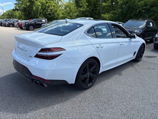2023 Genesis G70 2.0T AWD
