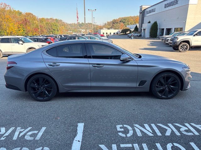 2023 Genesis G70 2.0T