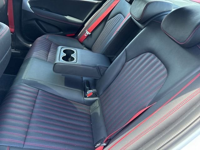 2023 Genesis G70 2.0T AWD