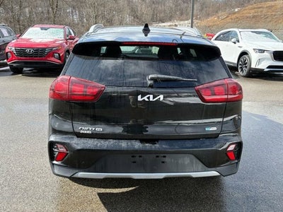2022 Kia Niro LX
