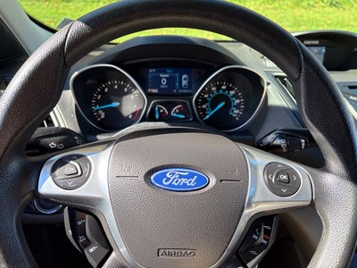 2014 Ford Escape S